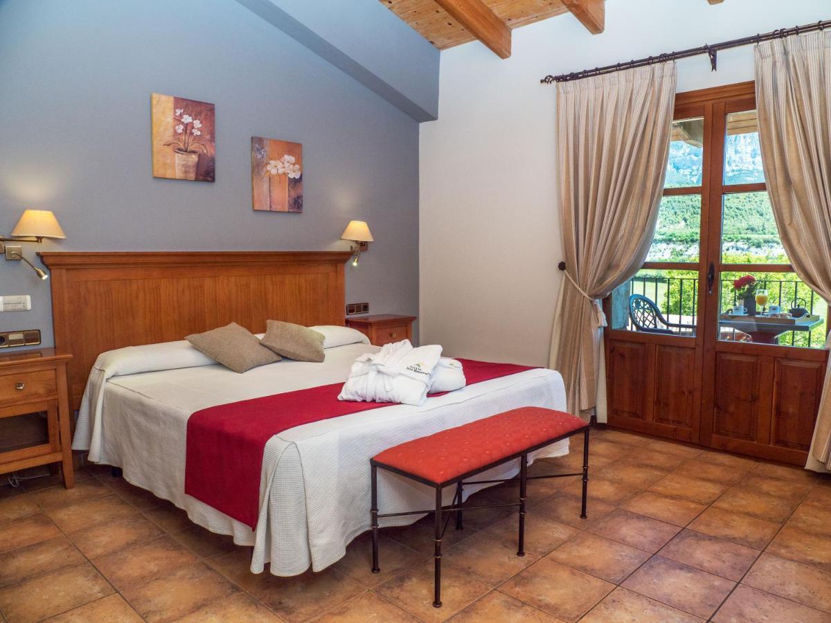 Hotel & Spa Pena Montanesa Aínsa Eksteriør bilde