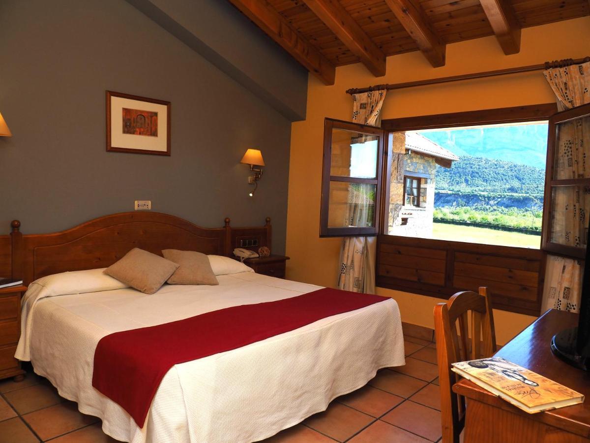 Hotel & Spa Pena Montanesa Aínsa Eksteriør bilde