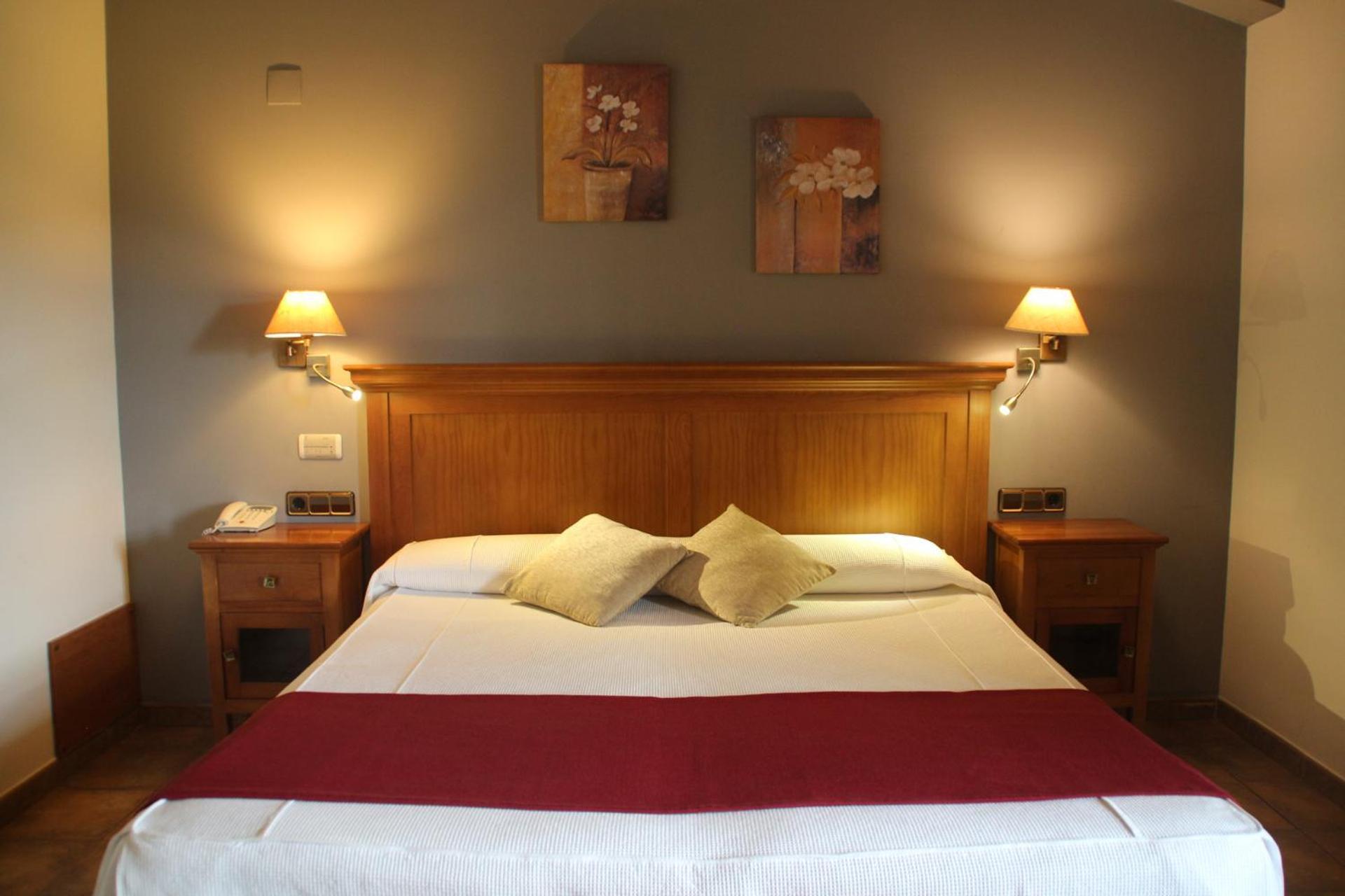 Hotel & Spa Pena Montanesa Aínsa Eksteriør bilde