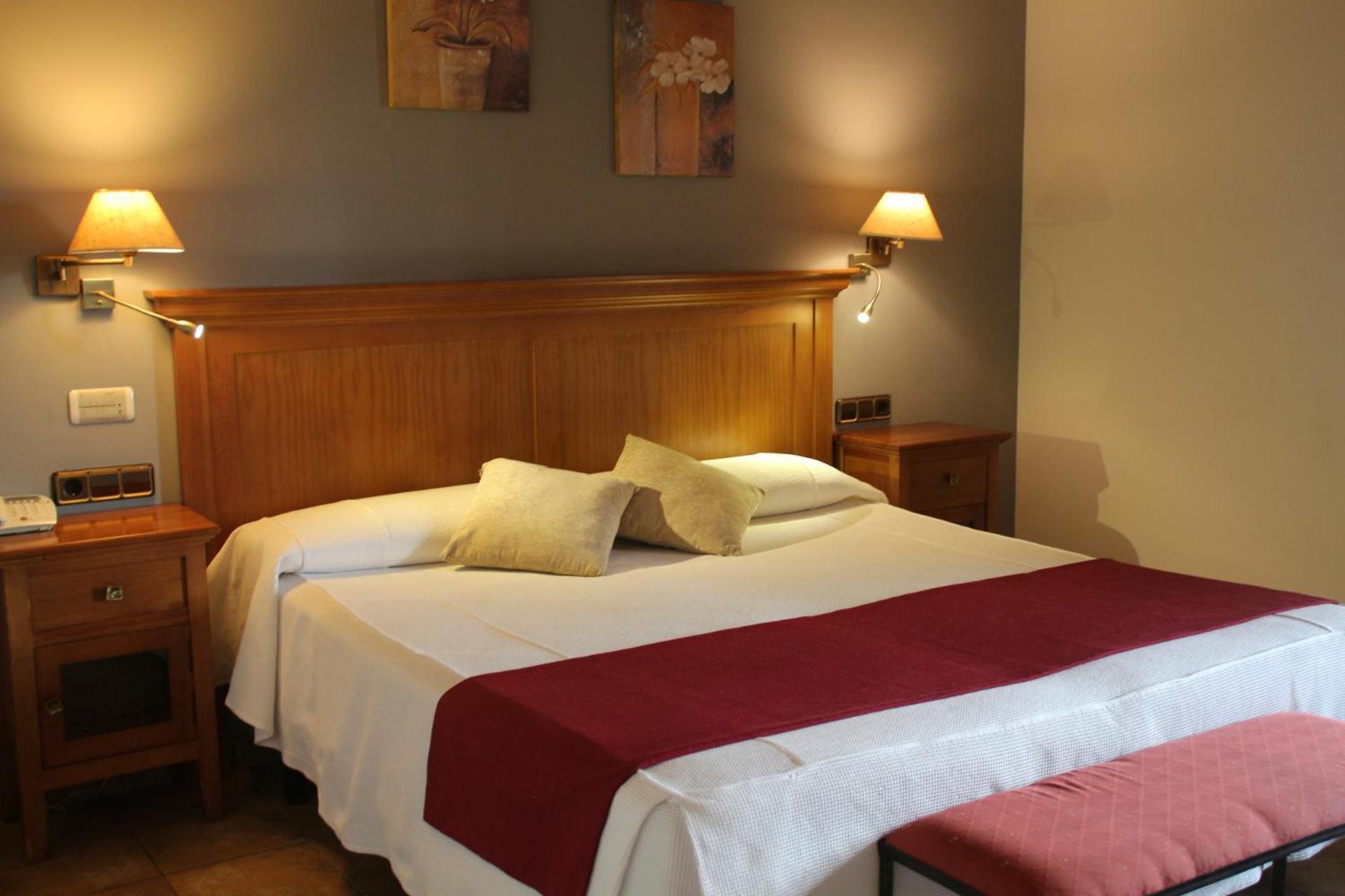 Hotel & Spa Pena Montanesa Aínsa Eksteriør bilde