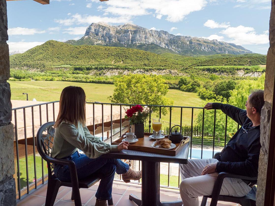 Hotel & Spa Pena Montanesa Aínsa Eksteriør bilde