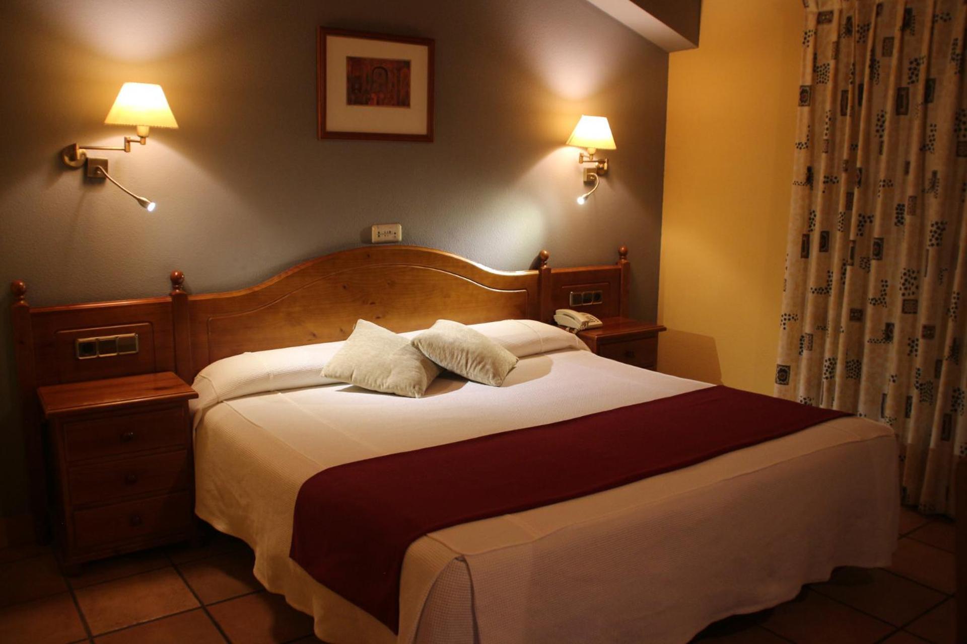 Hotel & Spa Pena Montanesa Aínsa Eksteriør bilde